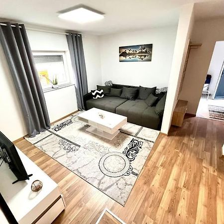 Ab Apartment Moderne Zweizimmerwohnung Villach Exterior foto